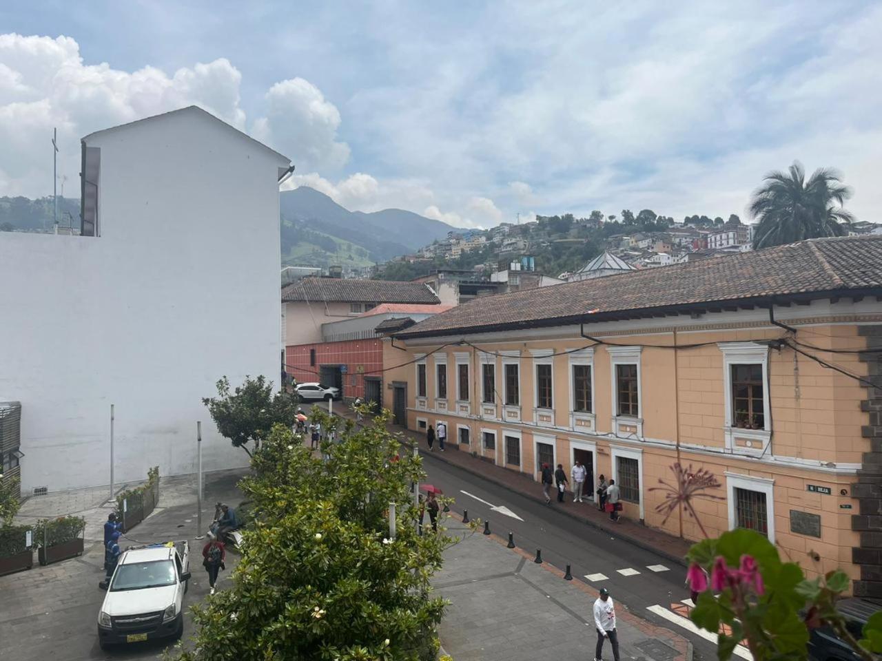 Casa Colonial Quito Hotel Buitenkant foto